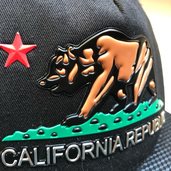 💙 CALIFORNIA REPUBLIC ORIGINAL STATE FLAG SNAPBACK HAT ON BLACK - FLAT BILL - Picture 4 of 10